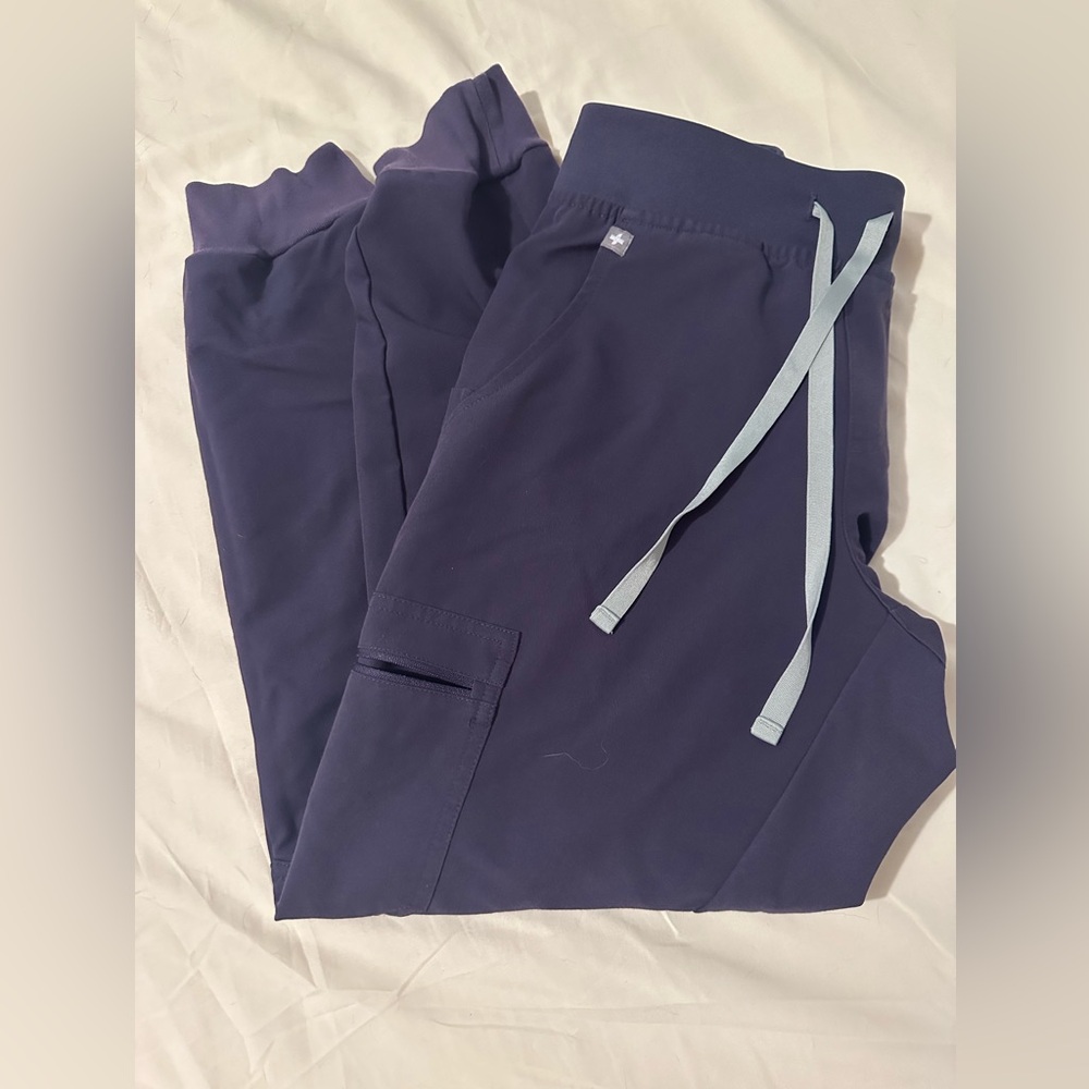 FIGS Petite Pants